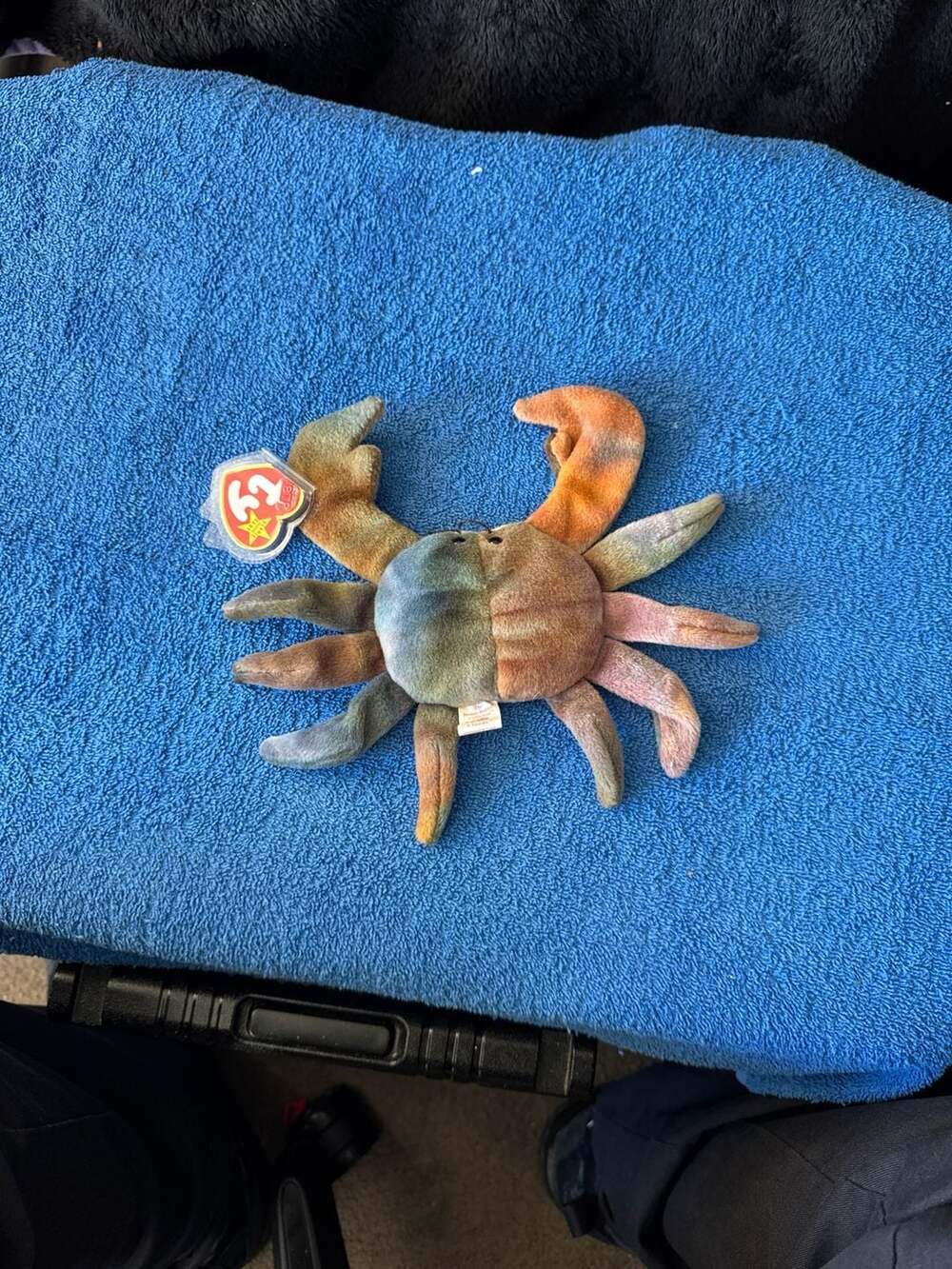 Ty Beanie Baby “claude” the Crab - All Caps Tag Error - Non Mint Tag *rare* (7.5